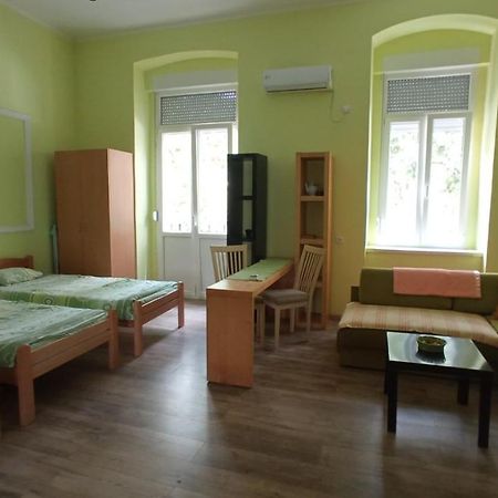 Apartment Kiki Novi Sad Dış mekan fotoğraf